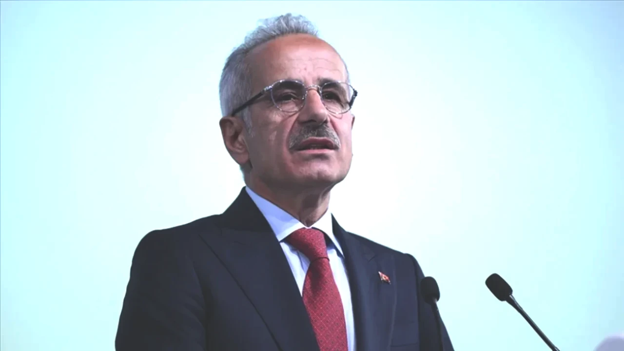 Trabzon’a Raylı Sistem Müjdesi! 500 Bin Yolcu Kapasitesiyle Hizmete Girecek