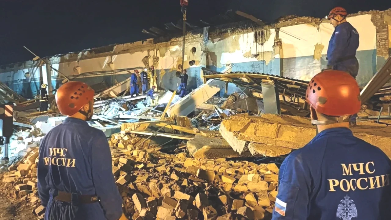 Rusya'da Fabrika Patladı! Can Kaybı ve Yüzlerce Yaralı Şok Ediyor!